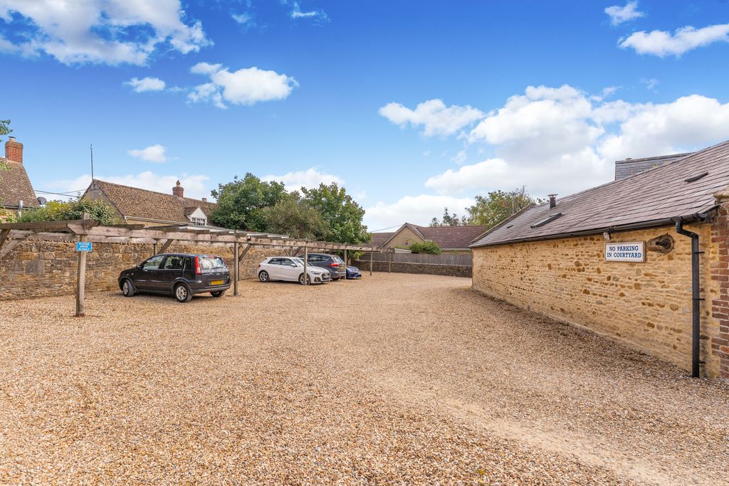 Daisy Hill, Farm Cottages Duns Tew